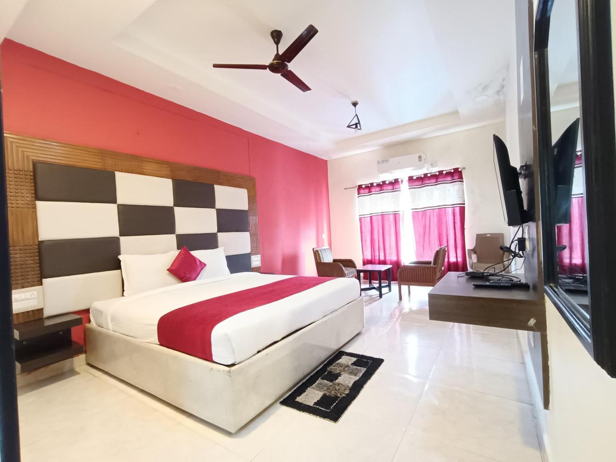 Hotel New Rajdarshan 马迪凯里 外观 照片