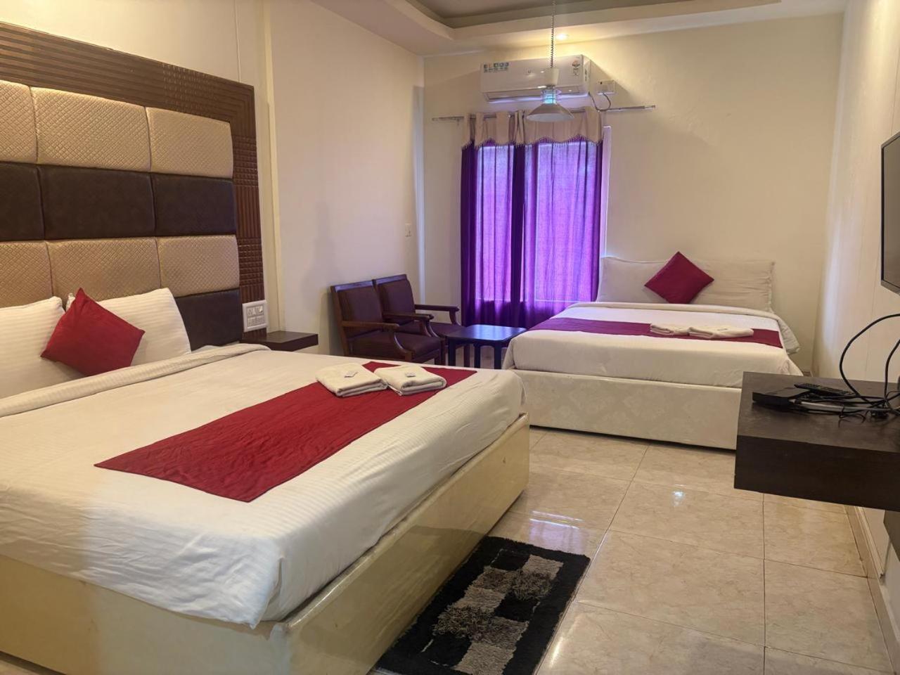 Hotel New Rajdarshan 马迪凯里 外观 照片