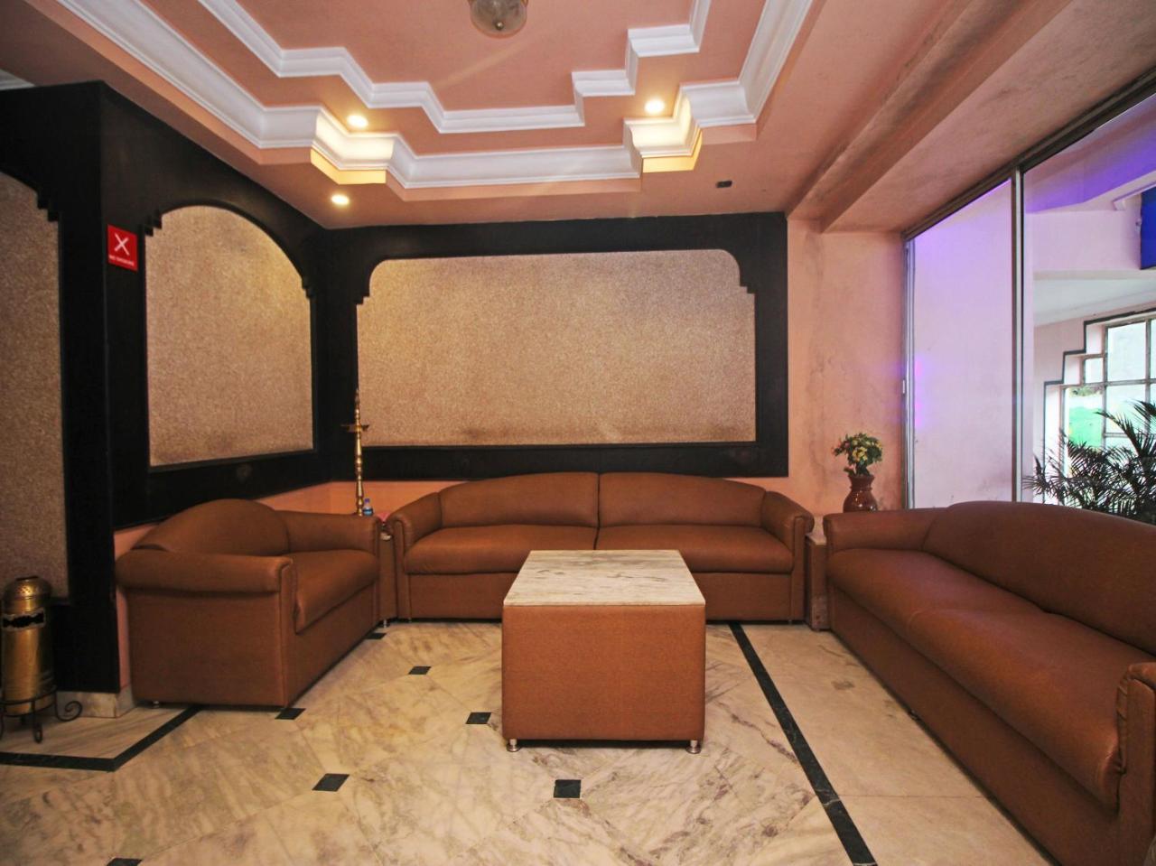 Hotel New Rajdarshan 马迪凯里 外观 照片