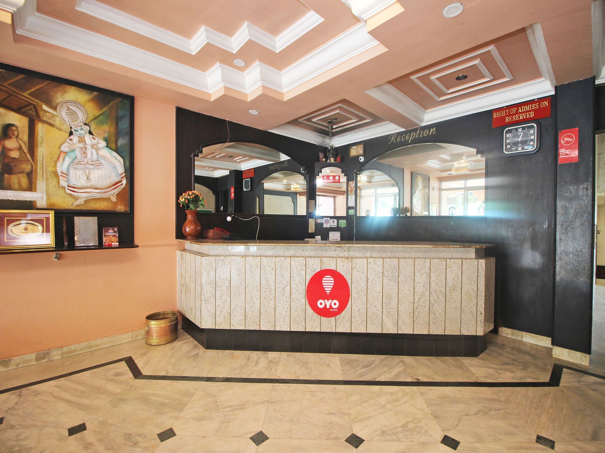 Hotel New Rajdarshan 马迪凯里 外观 照片