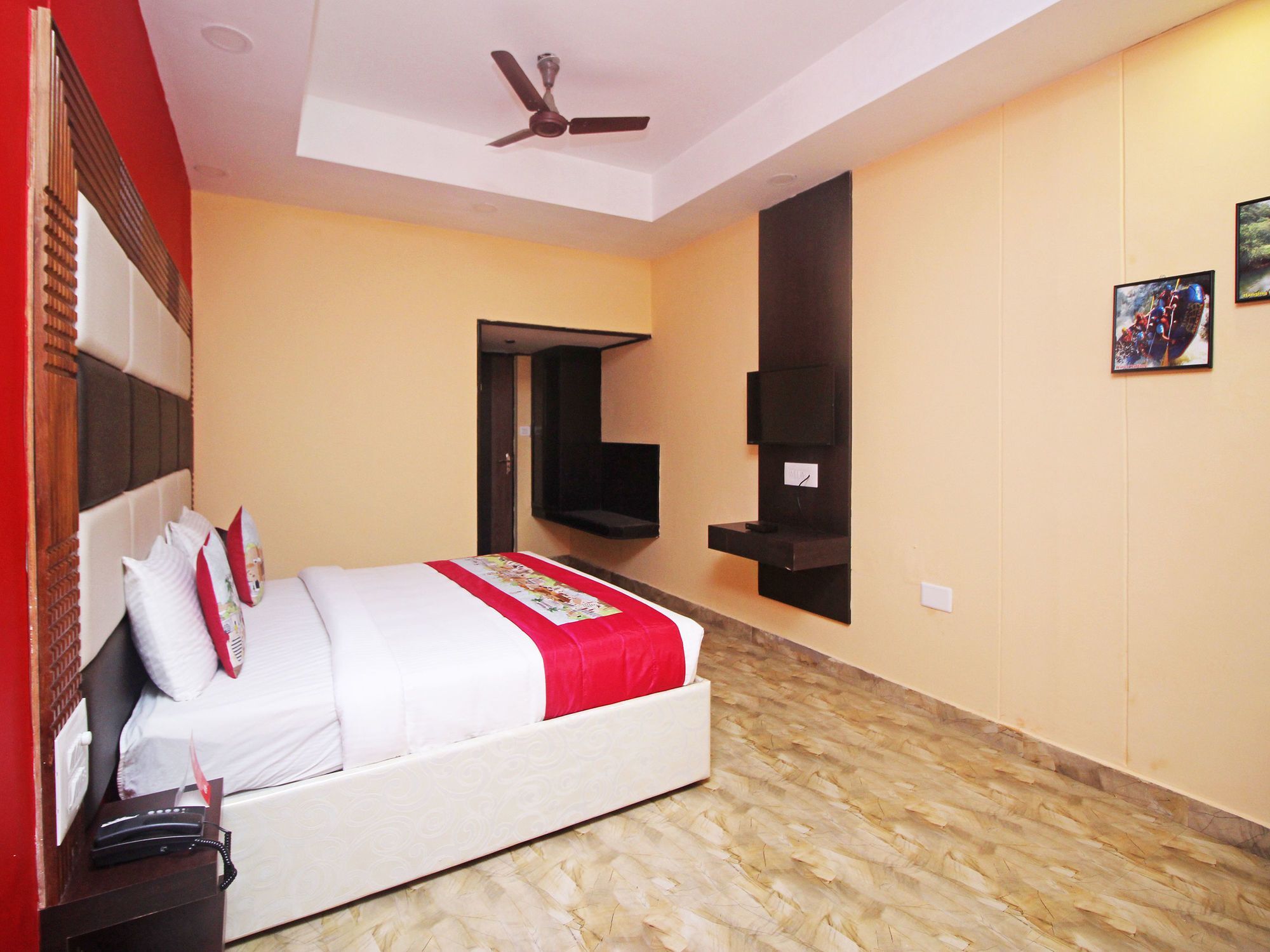 Hotel New Rajdarshan 马迪凯里 外观 照片