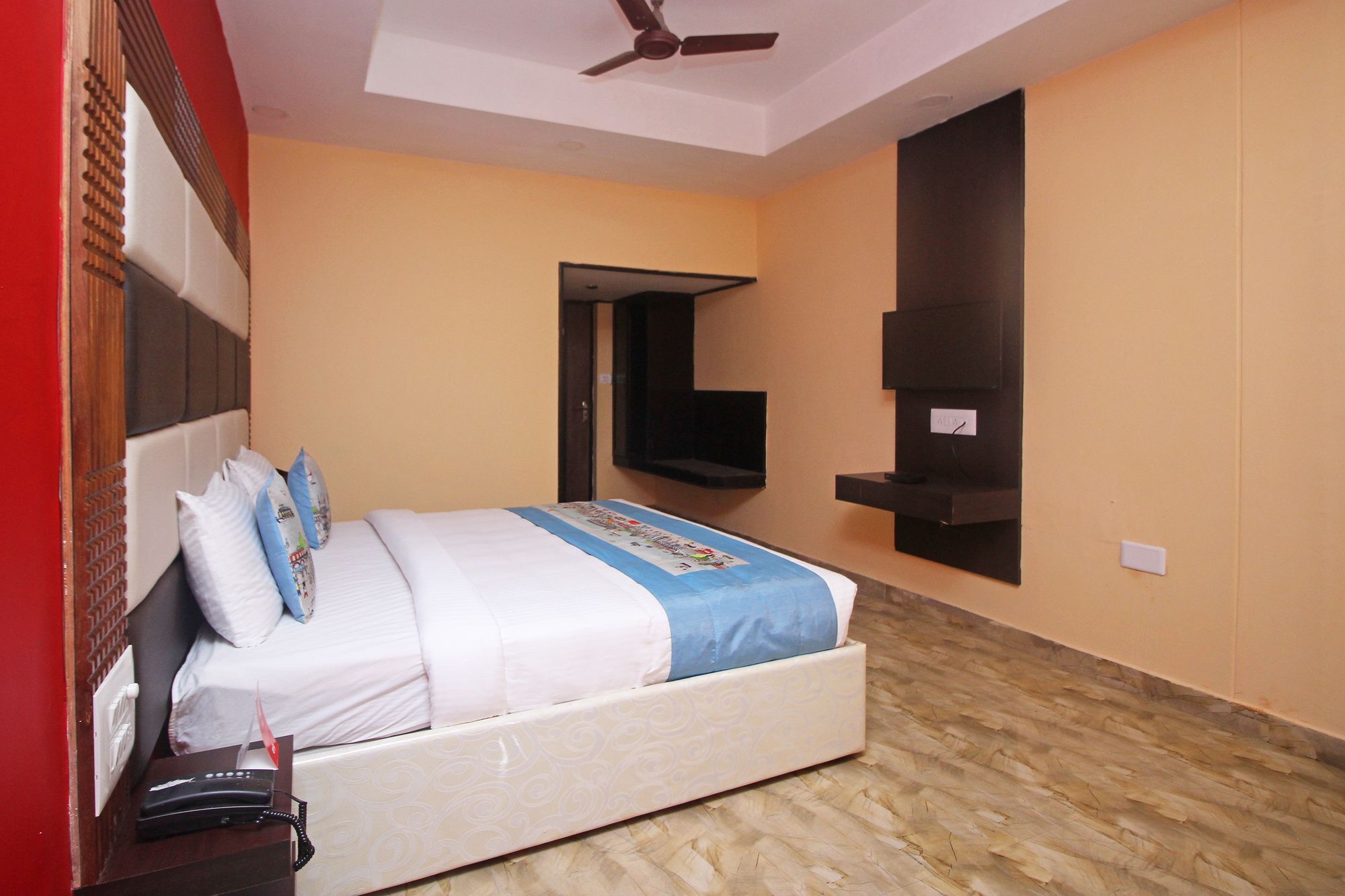 Hotel New Rajdarshan 马迪凯里 外观 照片