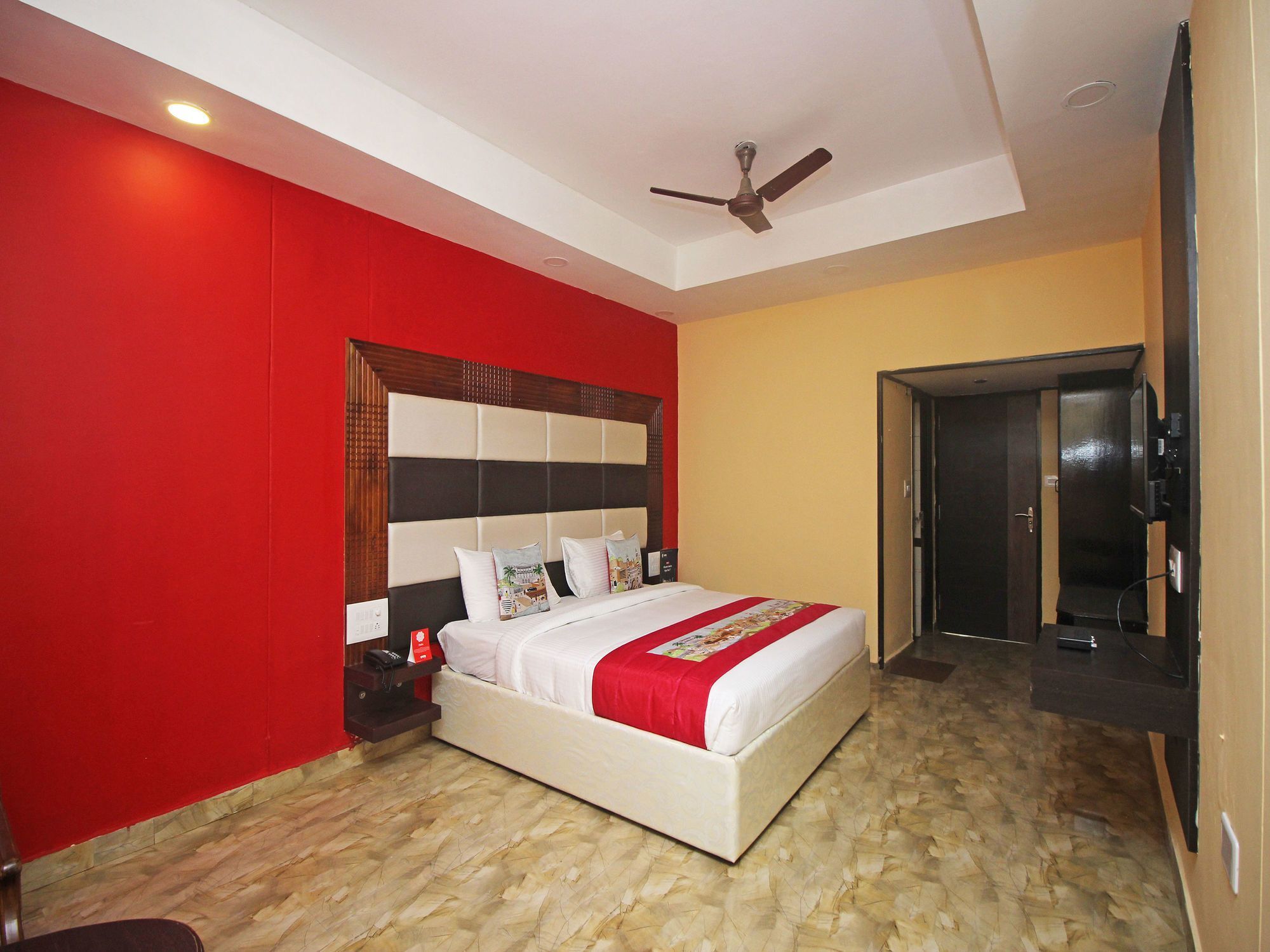 Hotel New Rajdarshan 马迪凯里 外观 照片